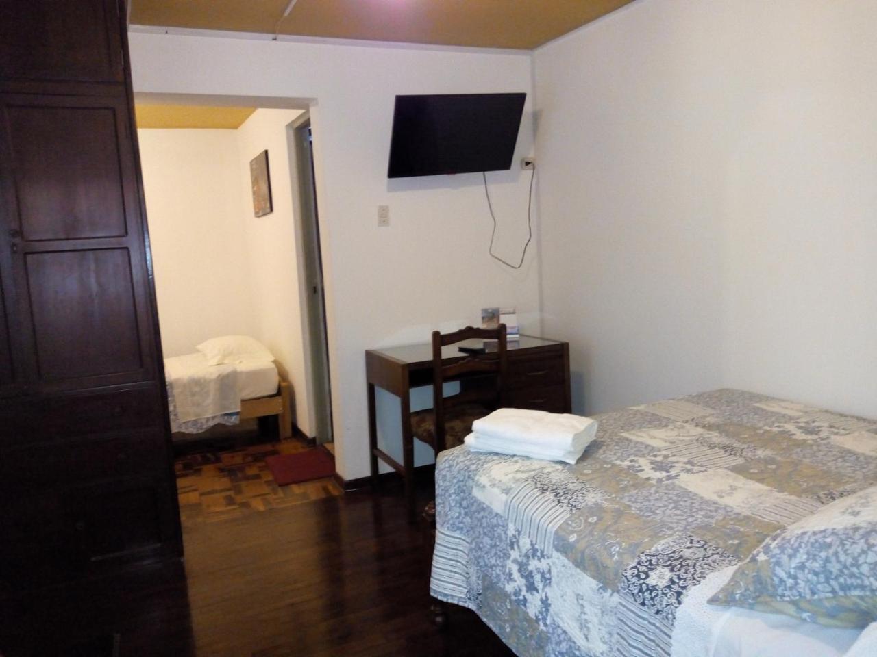 Nydia'S Trujillo City Hostel Exterior photo